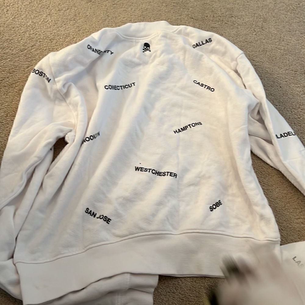 Soul Cycle Sweatshirt Small   - Picture 5 of 5